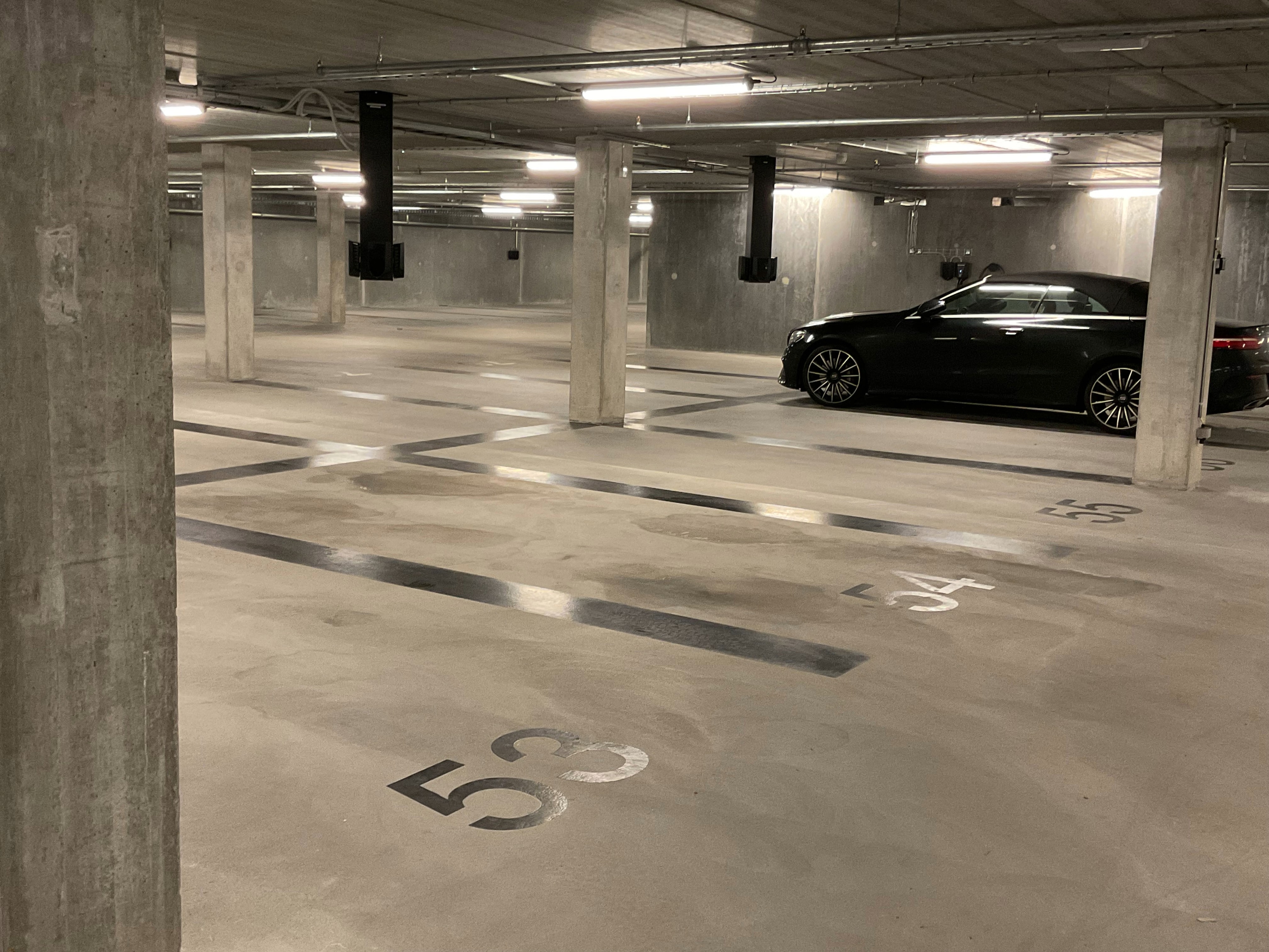 new parking facilities in Hellerup. both conrete at line making done by Teqton. concrete and epoxy. 