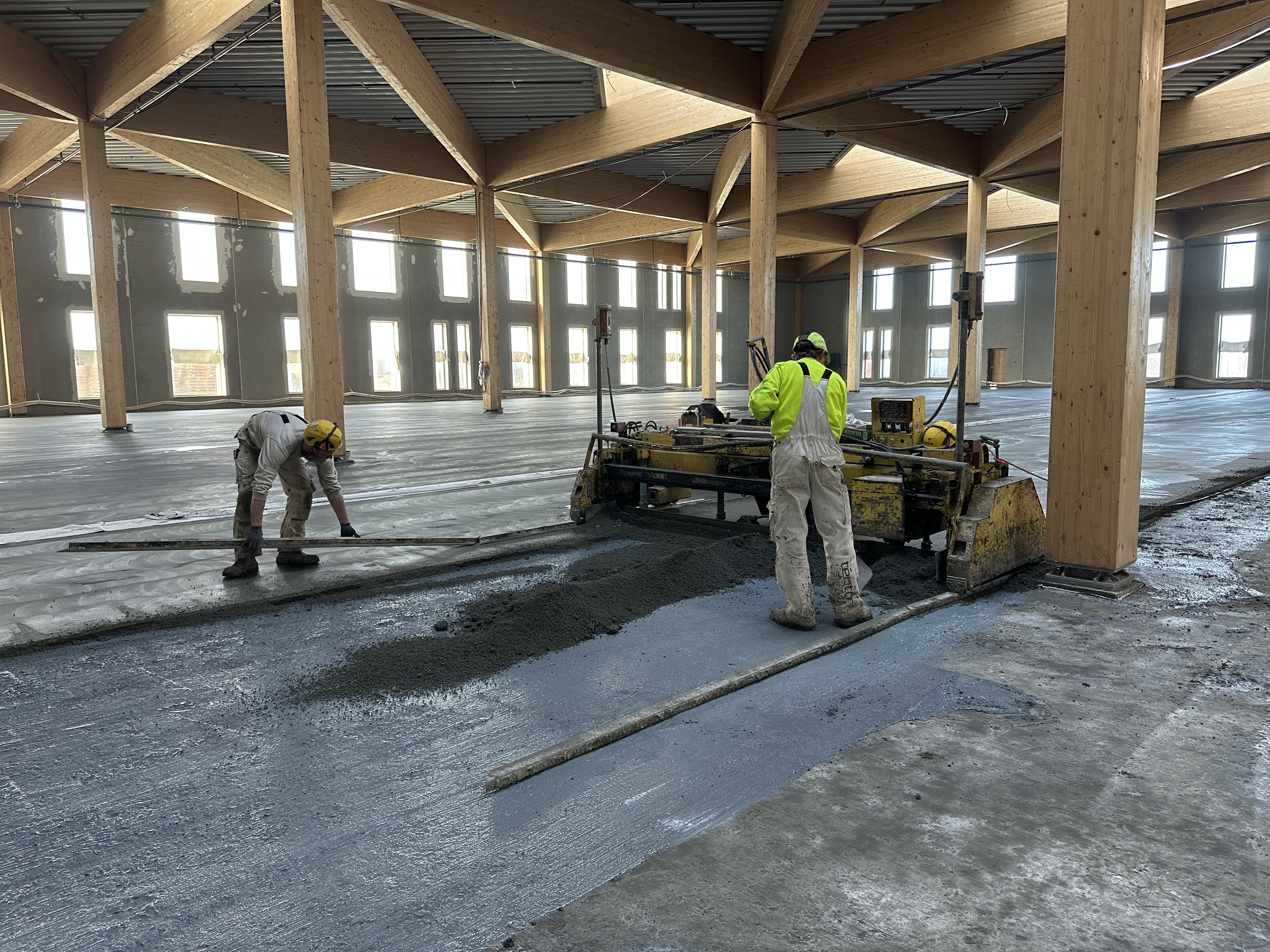 New ware house flooring with teqbase sublayer and teqplan wear layer. 